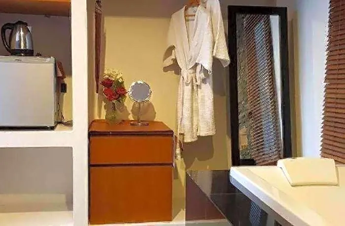 Hotel Ashcarya Boutique 4*