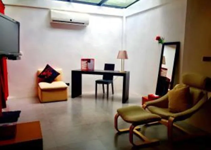 Ashcarya Boutique Ban Bo (Ratchaburi)
